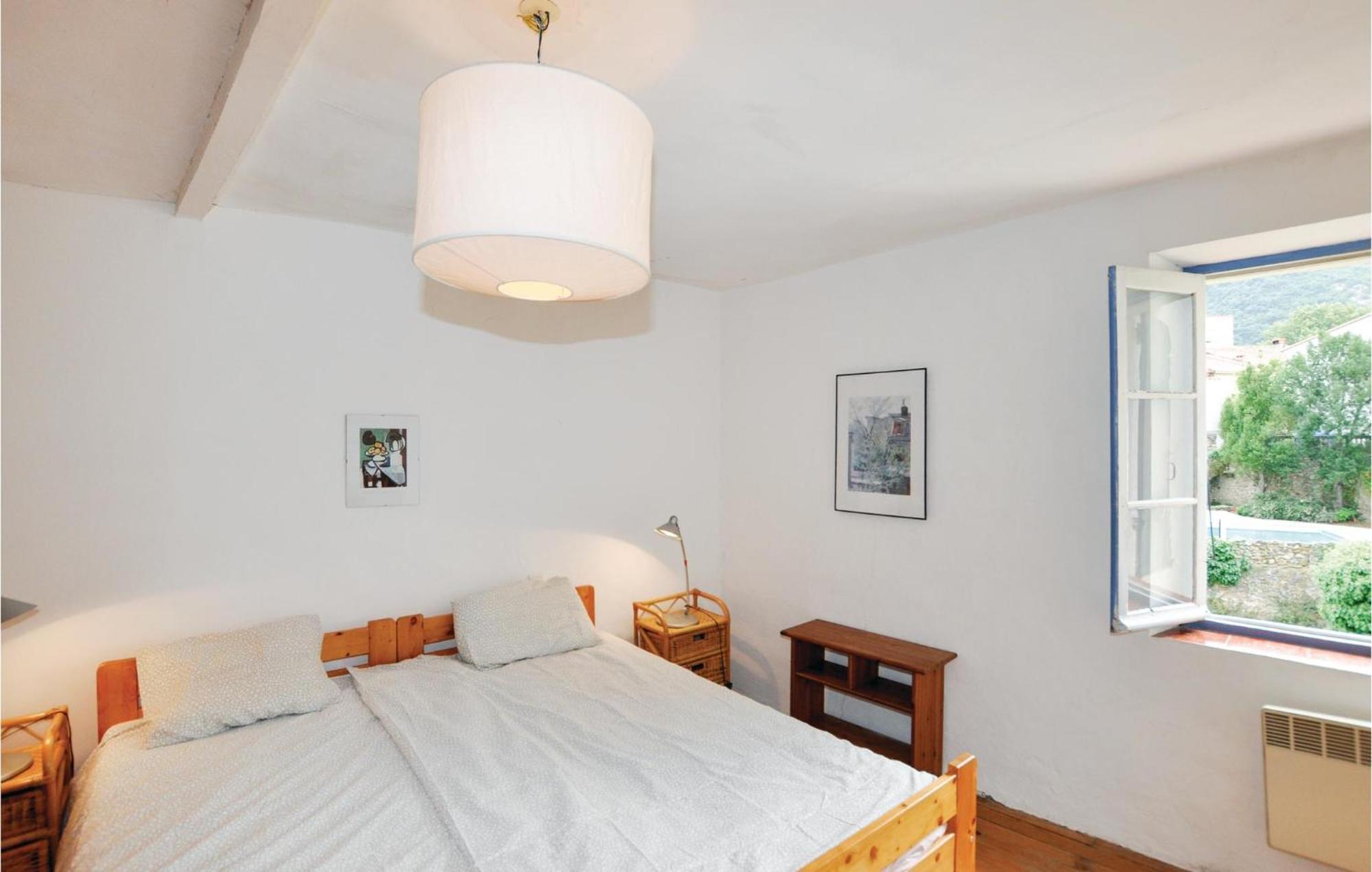 Amazing Home In Ceret With Wifi Luaran gambar