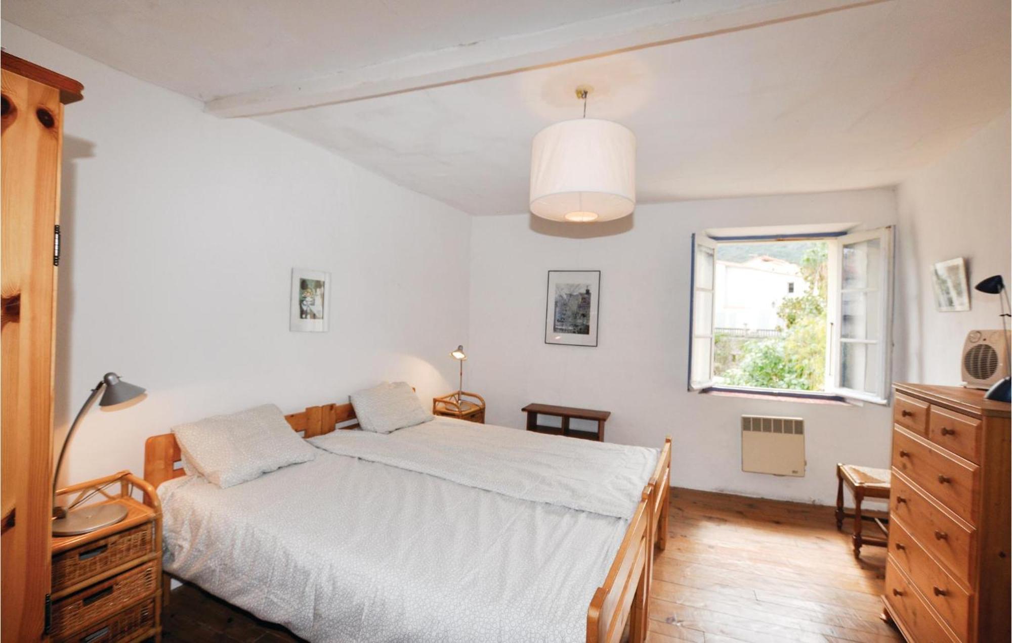 Amazing Home In Ceret With Wifi Luaran gambar