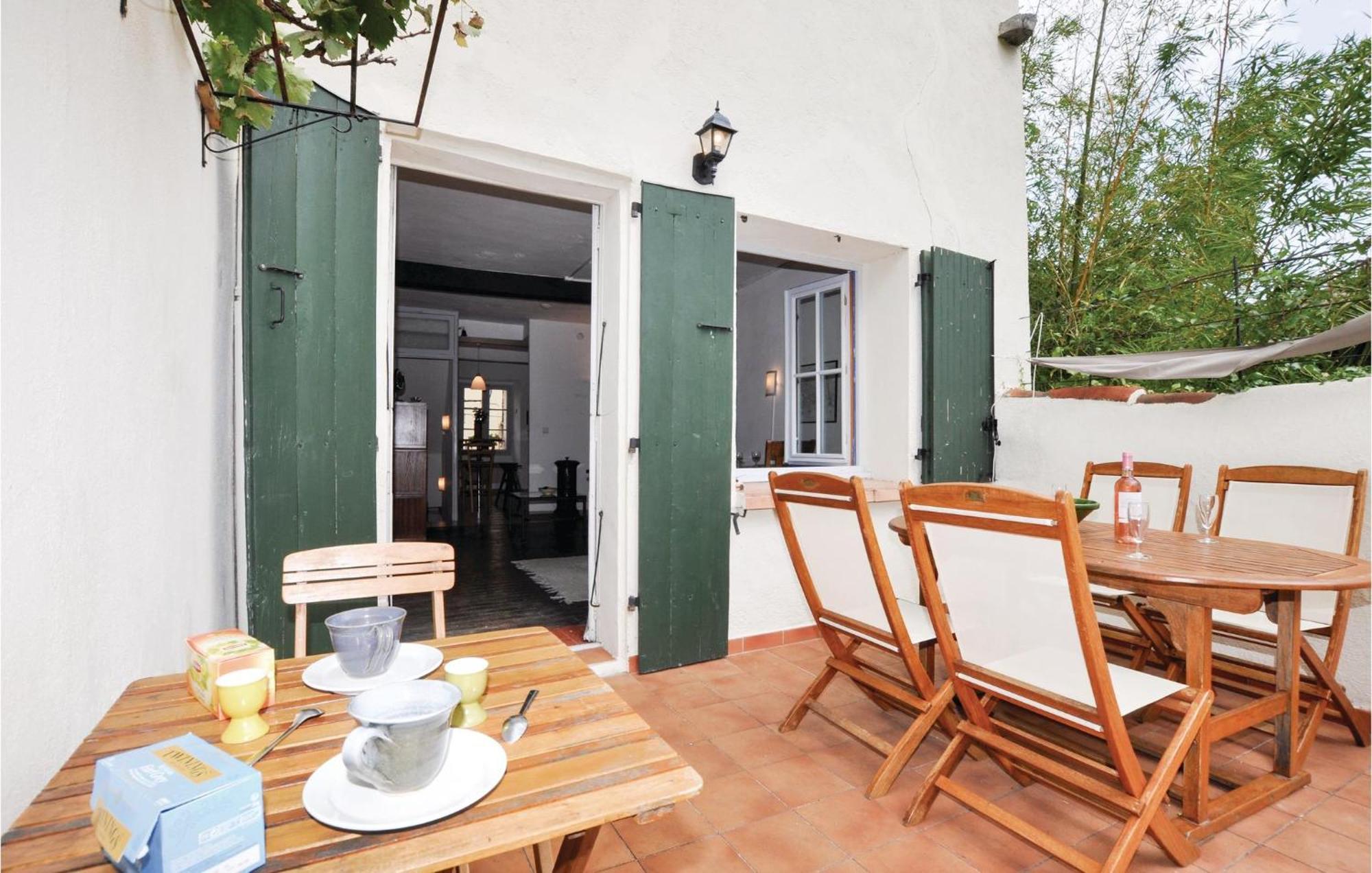 Amazing Home In Ceret With Wifi Luaran gambar